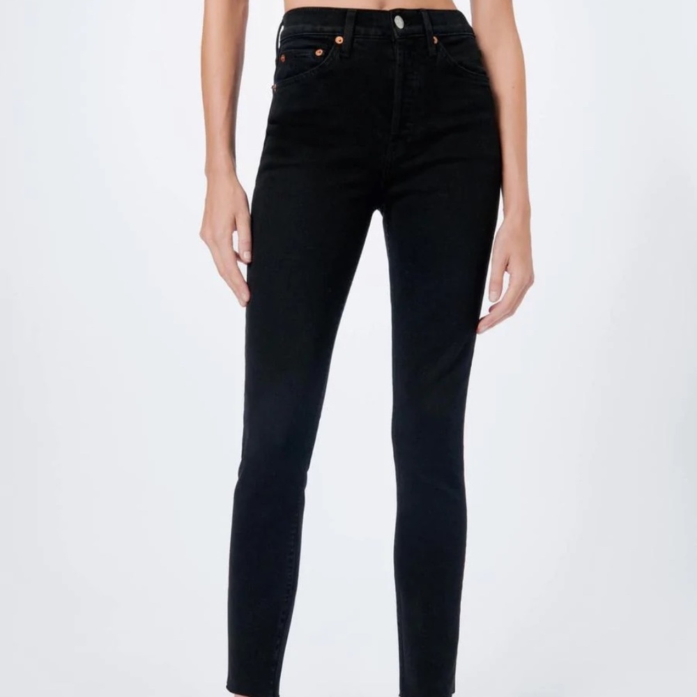 RE/DONE Black Comfort Stretch High Rise Ankle Crop Jeans in Size 26